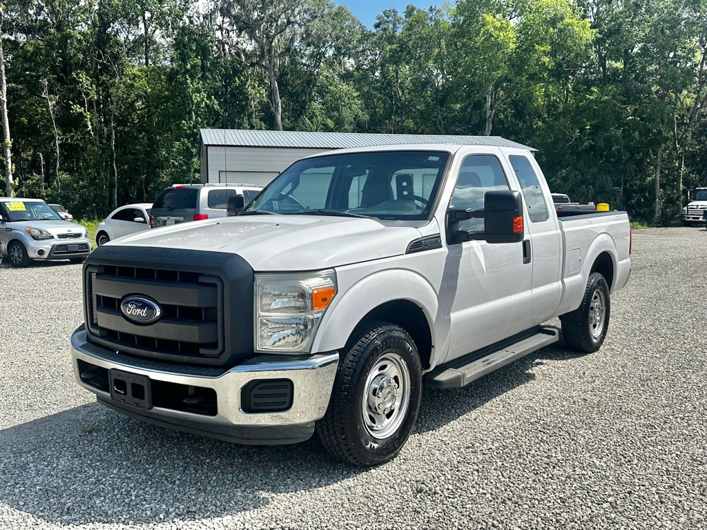 2015 Ford F-250 Image 4
