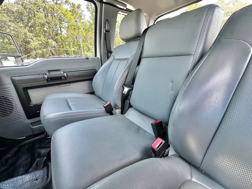2015 Ford F-250 Image 46