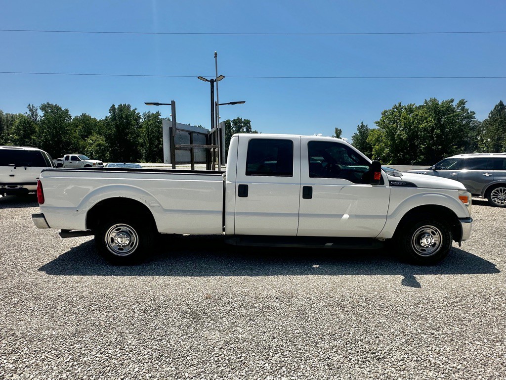 2015 Ford F-250 Image 8