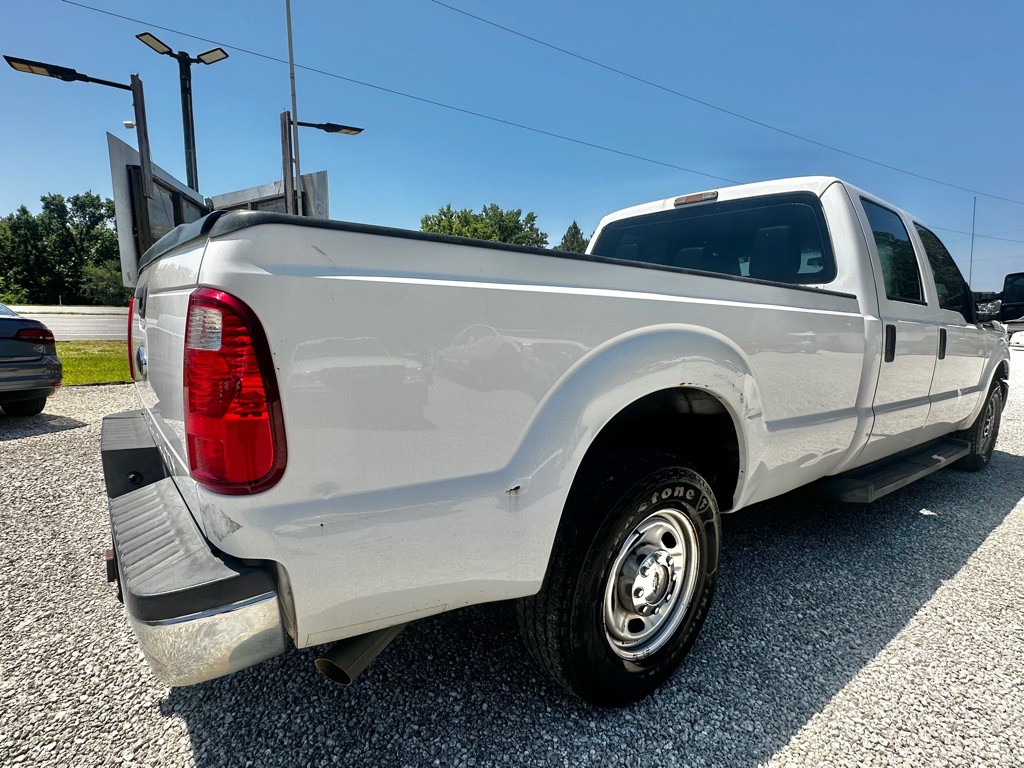 2015 Ford F-250 Image 12