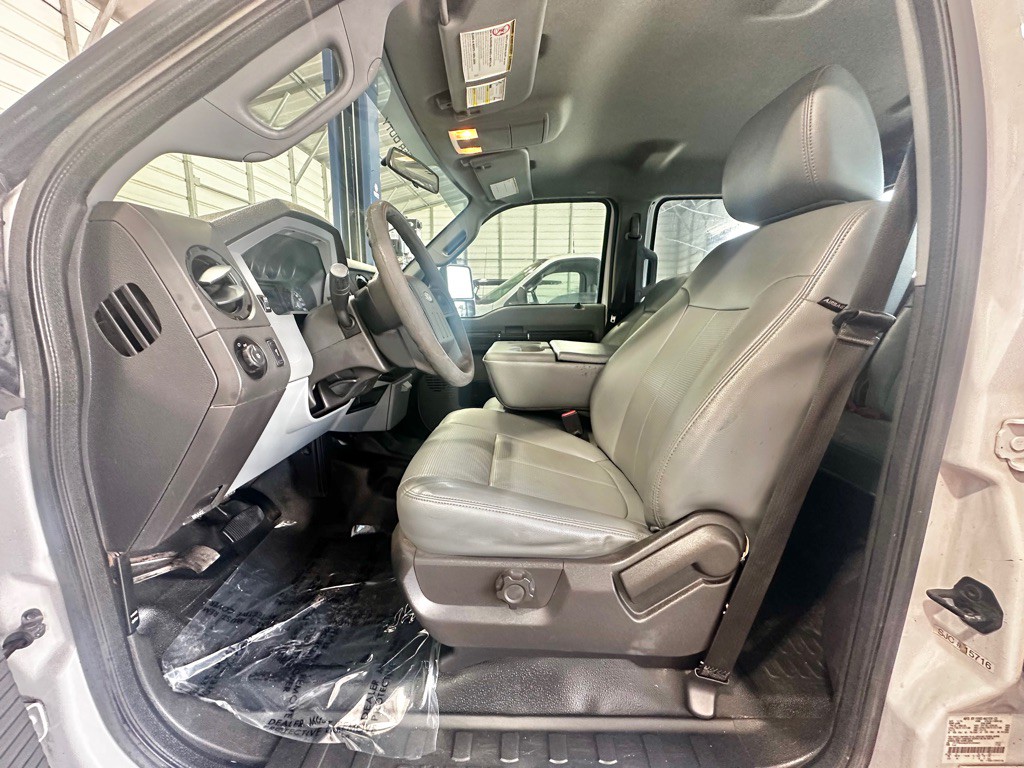 2015 Ford F-250 Image 24