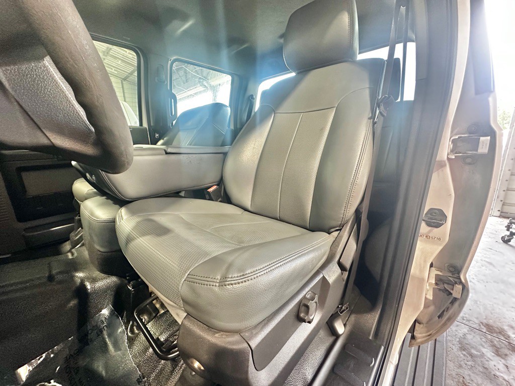 2015 Ford F-250 Image 26
