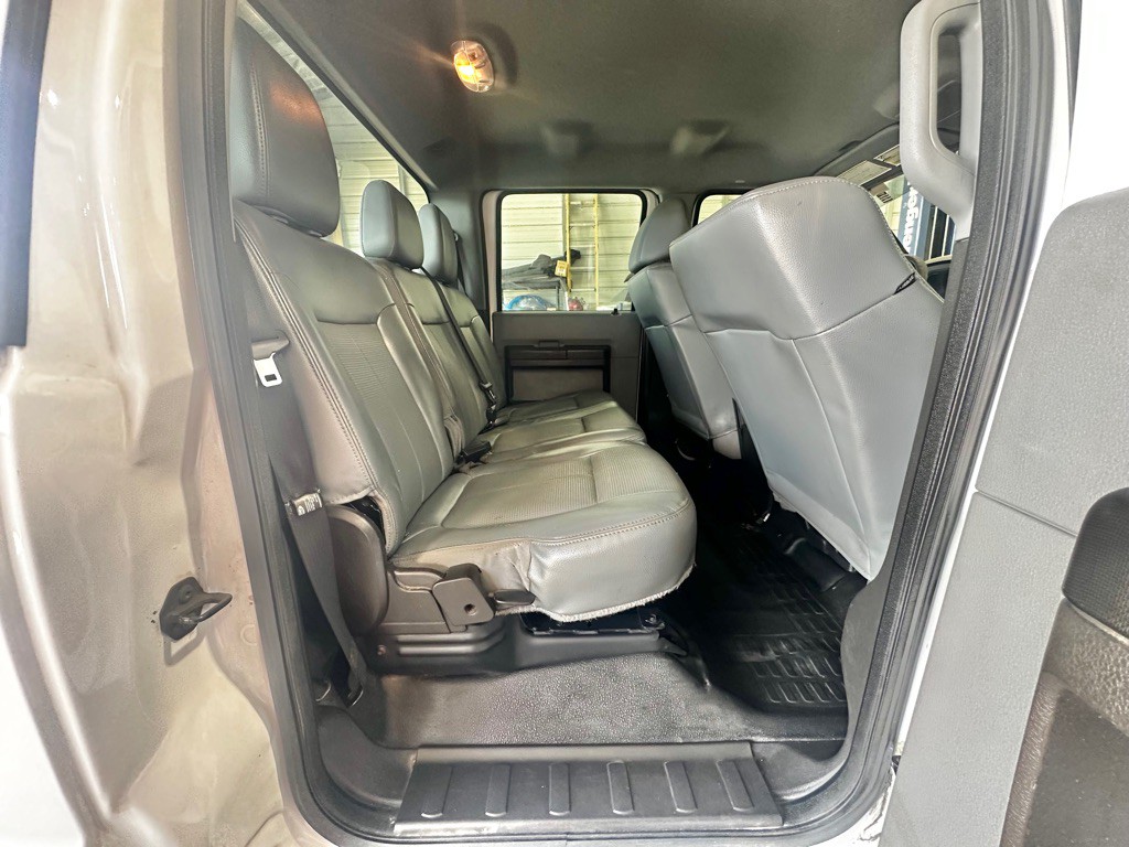 2015 Ford F-250 Image 39