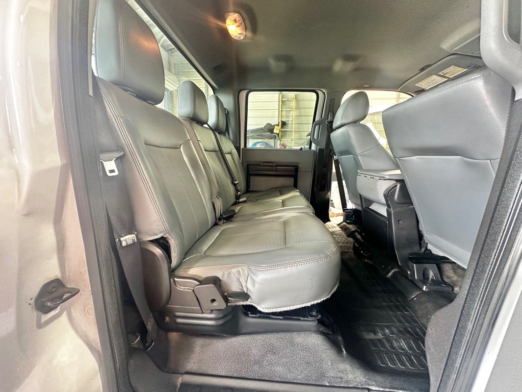 2015 Ford F-250 Image 45
