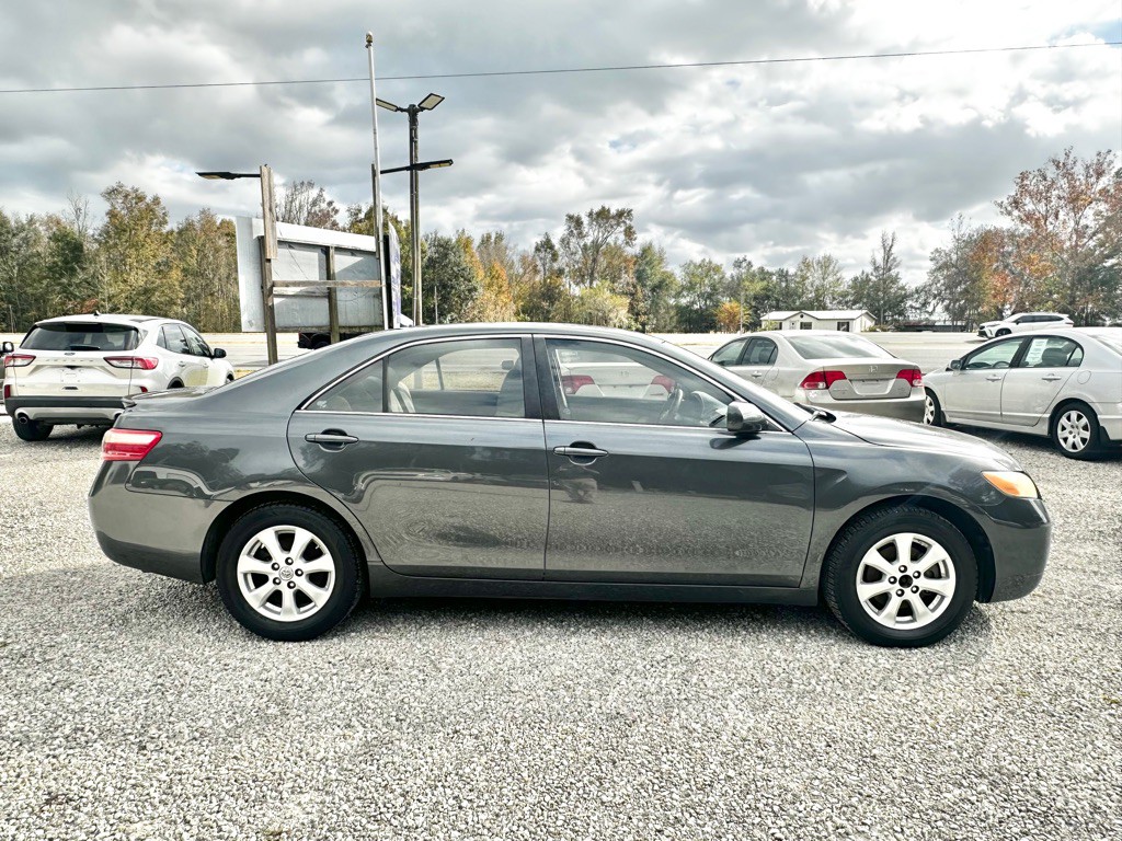 2009 Toyota Camry Image 8