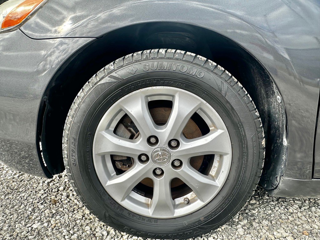 2009 Toyota Camry Image 11