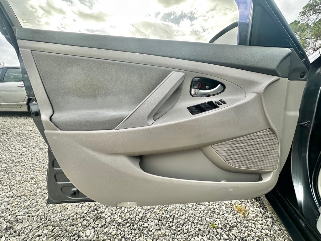 2009 Toyota Camry Image 13