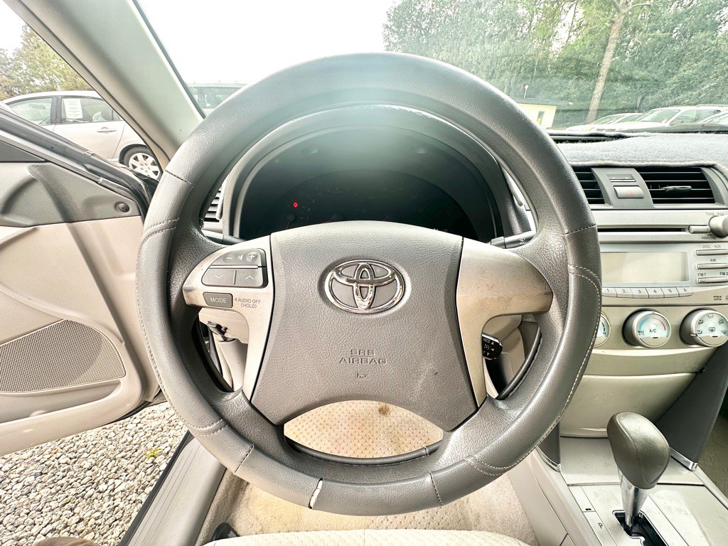 2009 Toyota Camry Image 15