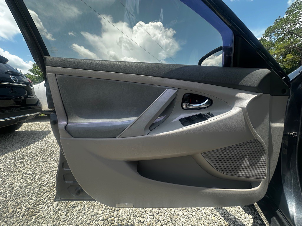 2009 Toyota Camry Image 46