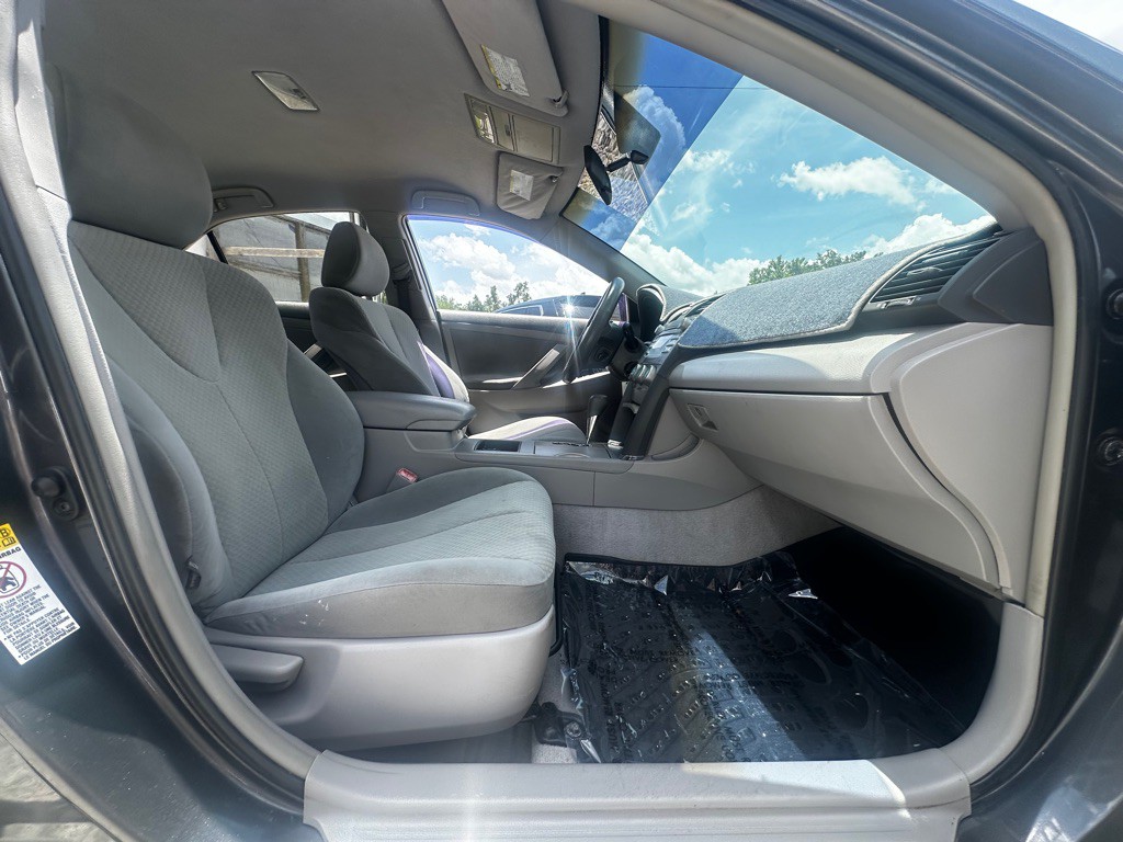 2009 Toyota Camry Image 56