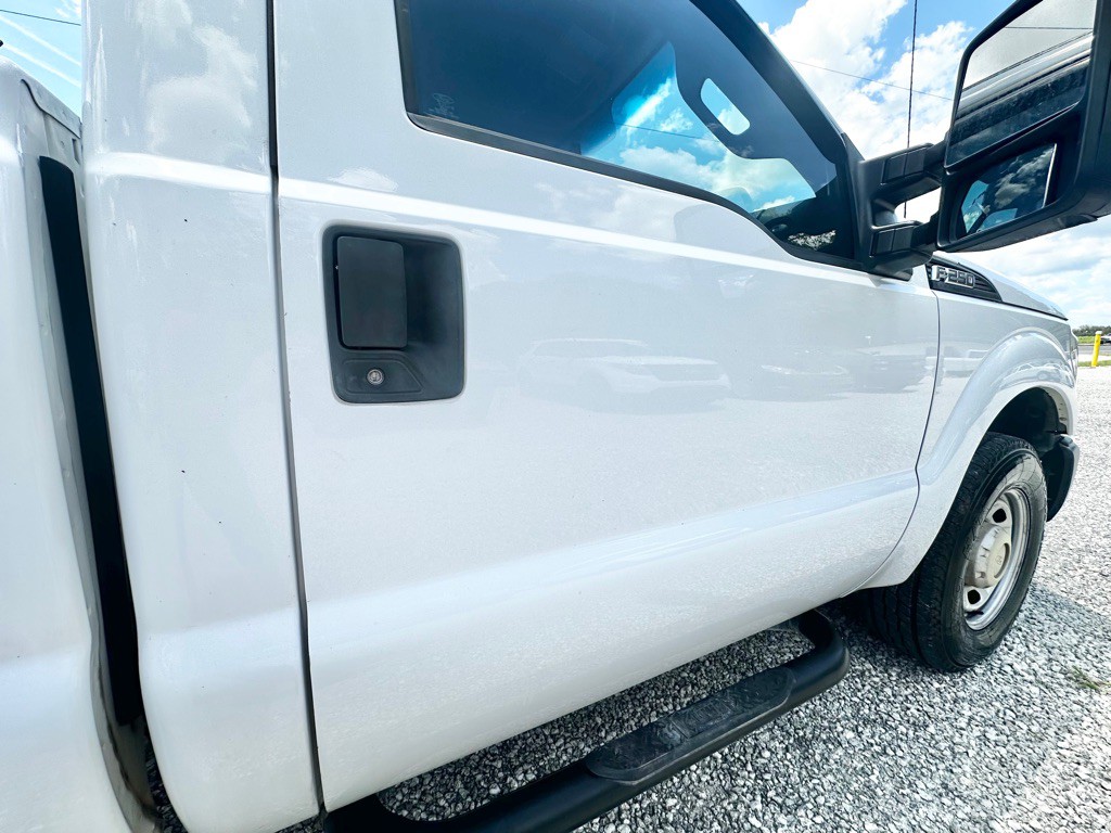 2016 Ford F-250 Image 11