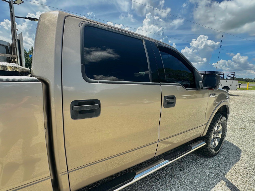 2004 Ford F-150 Image 11