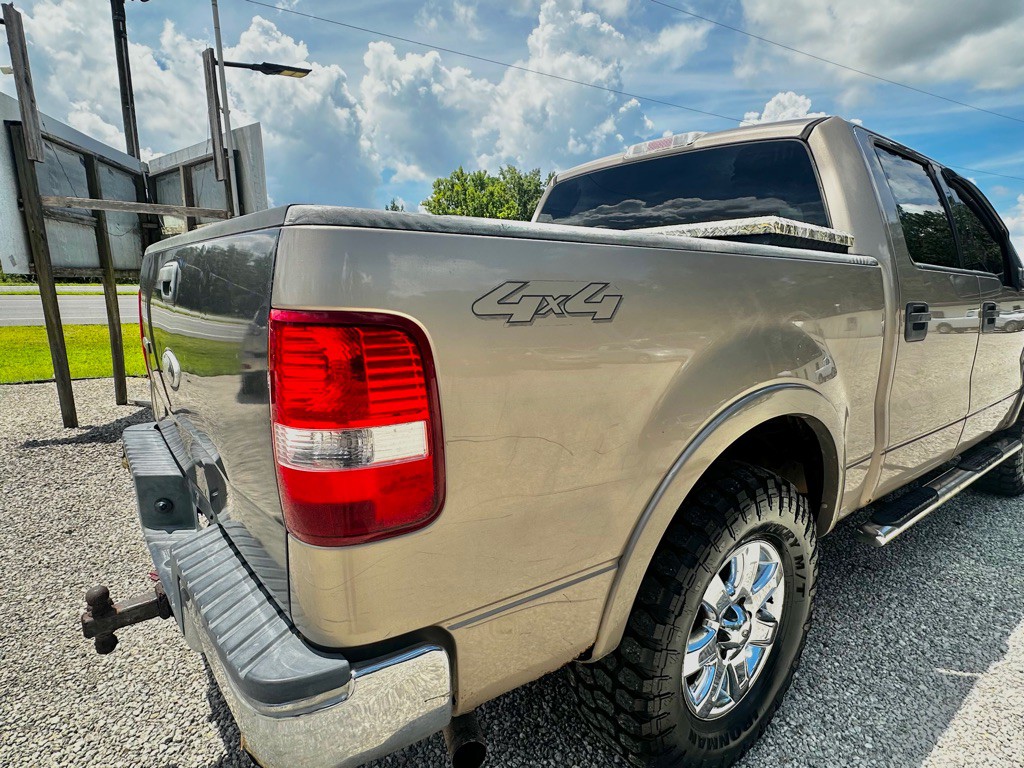 2004 Ford F-150 Image 12