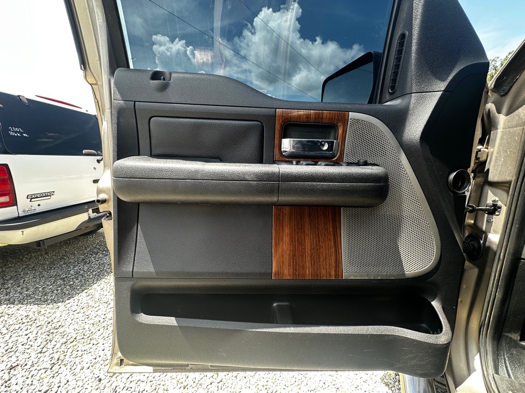 2004 Ford F-150 Image 26