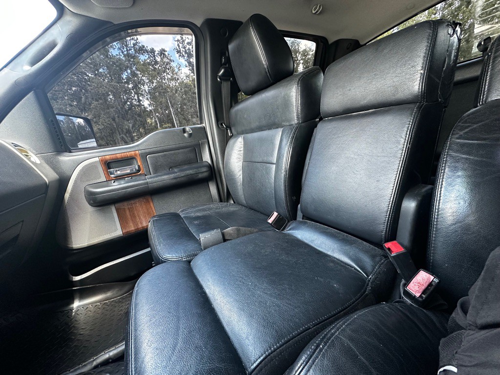 2004 Ford F-150 Image 34