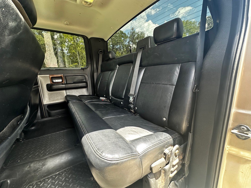 2004 Ford F-150 Image 46