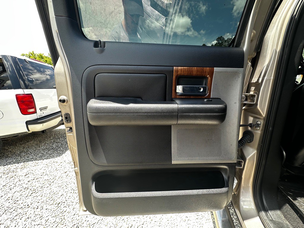 2004 Ford F-150 Image 47