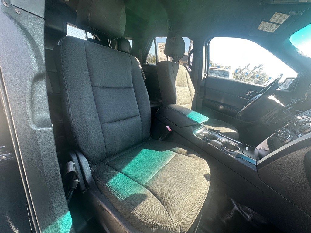 2015 Ford Explorer Image 26