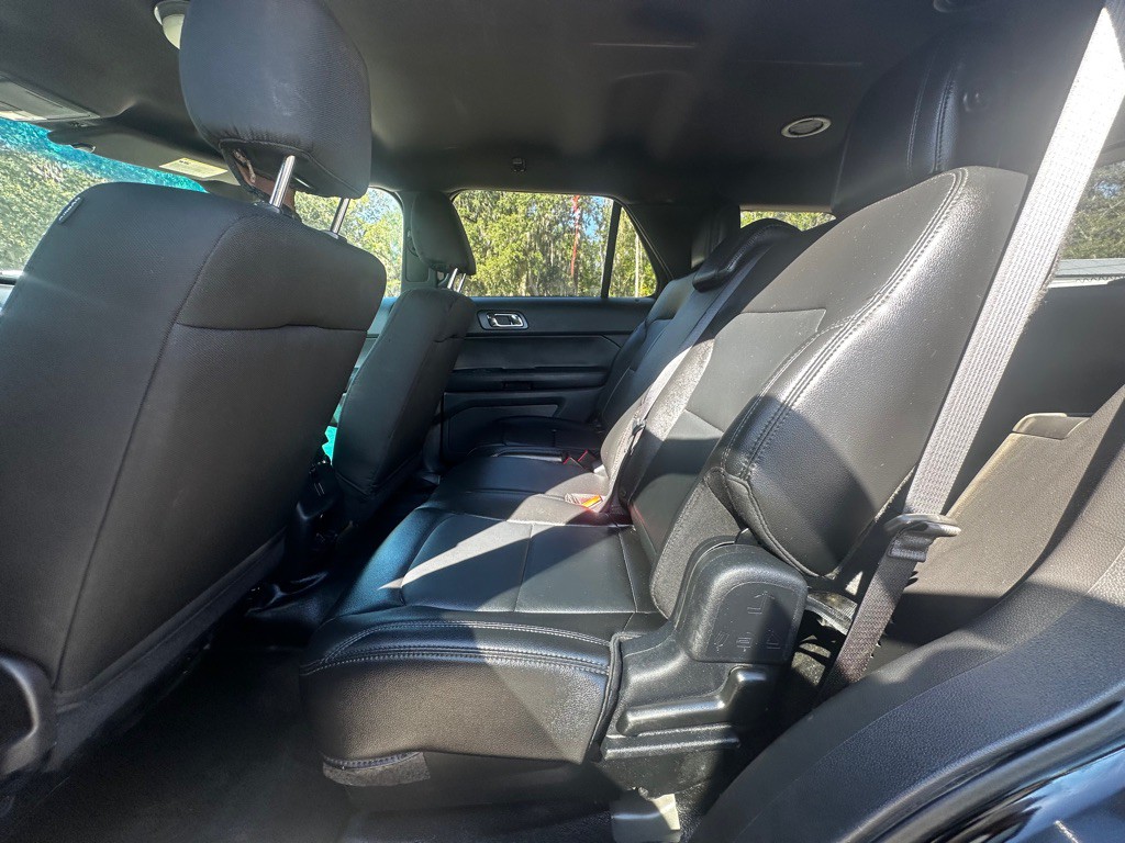 2015 Ford Explorer Image 31