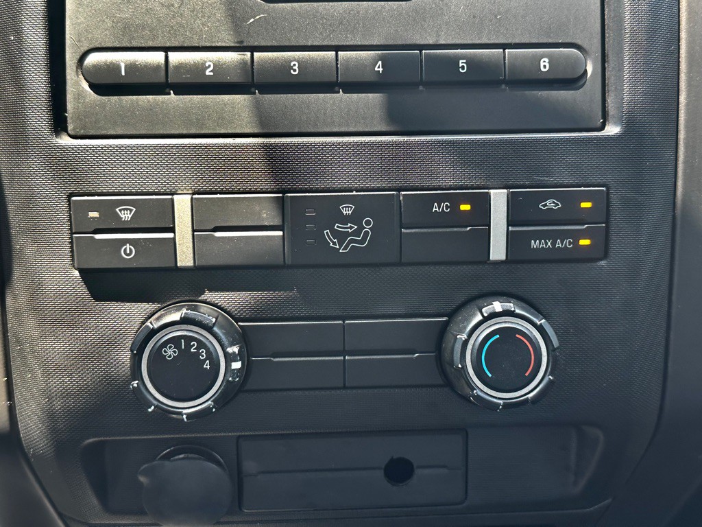 2014 Ford F-150 Image 34