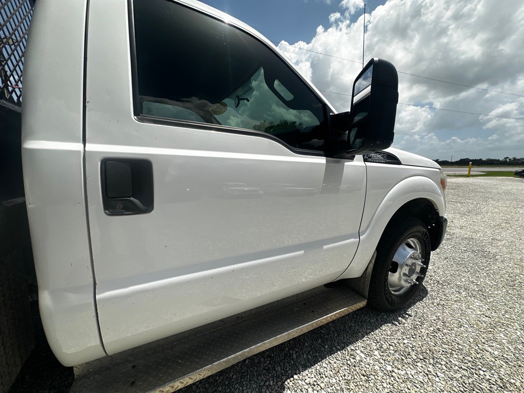 2014 Ford F-350 Image 11