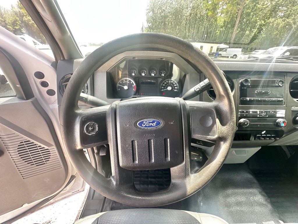2014 Ford F-350 Image 34