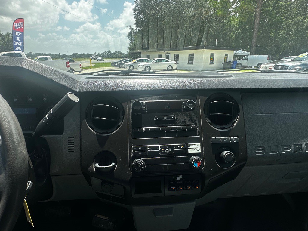 2014 Ford F-350 Image 39