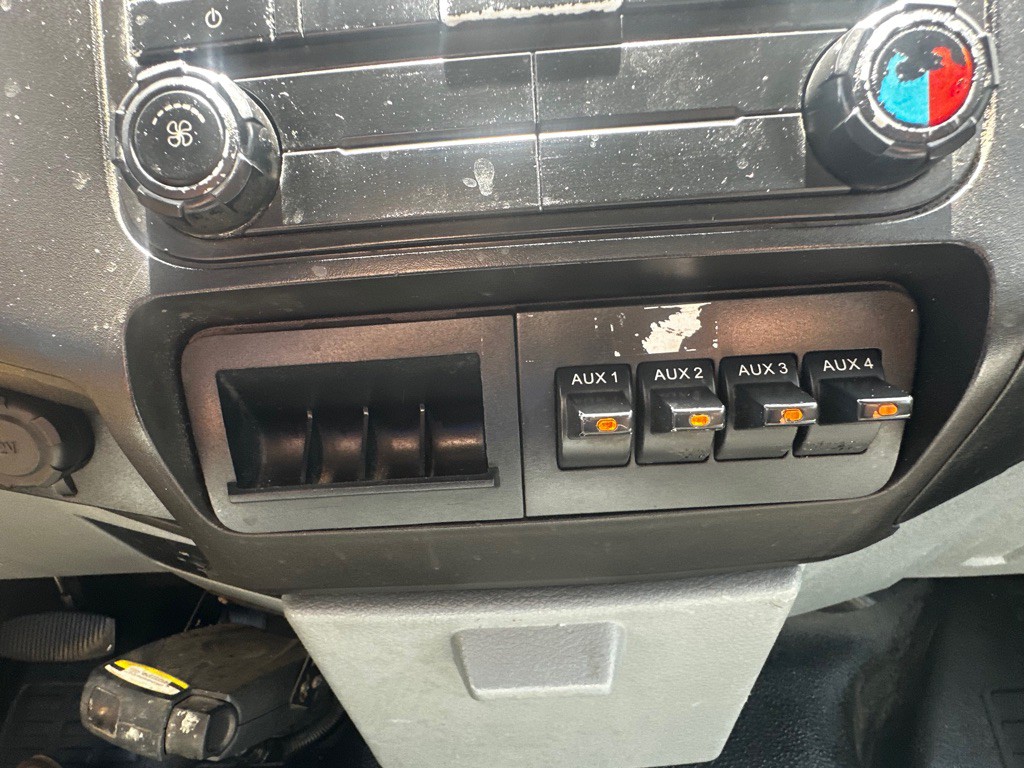 2014 Ford F-350 Image 40