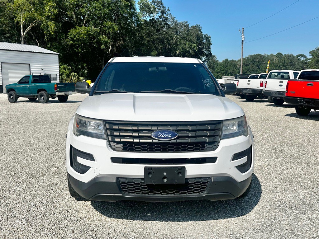 2017 Ford Explorer Image 2