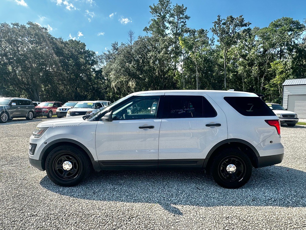 2017 Ford Explorer Image 4