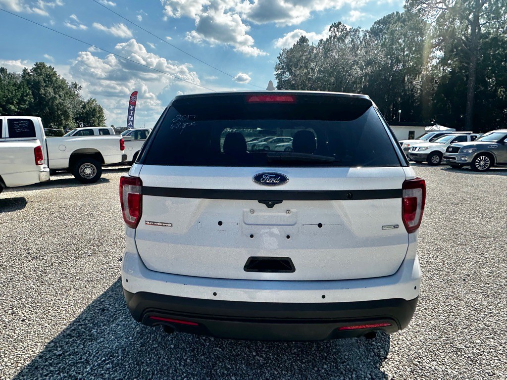 2017 Ford Explorer Image 6