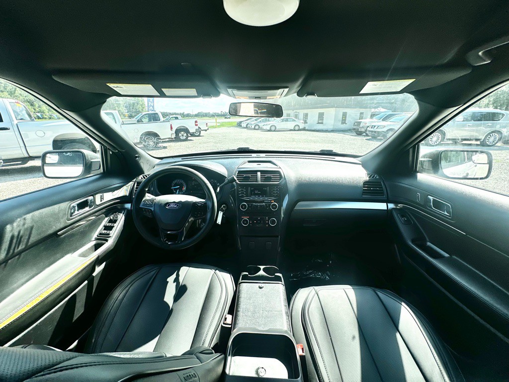 2017 Ford Explorer Image 20
