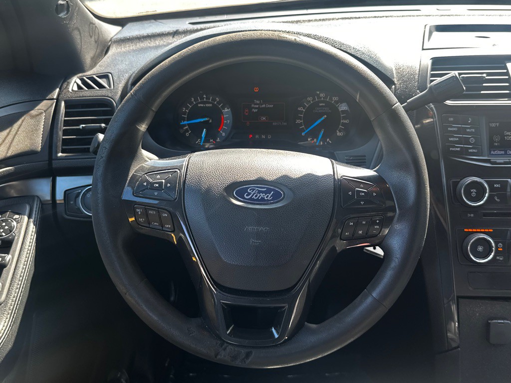 2017 Ford Explorer Image 23