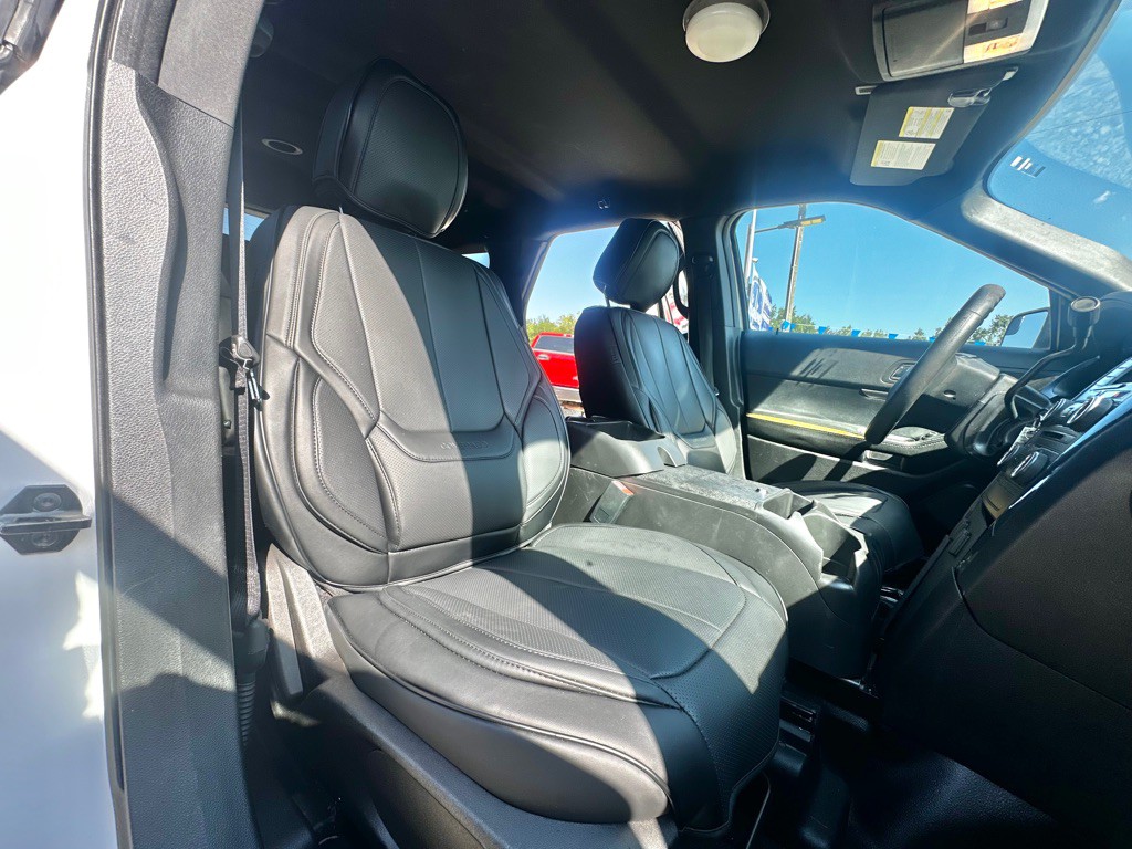 2017 Ford Explorer Image 28