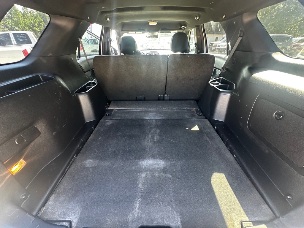 2017 Ford Explorer Image 38