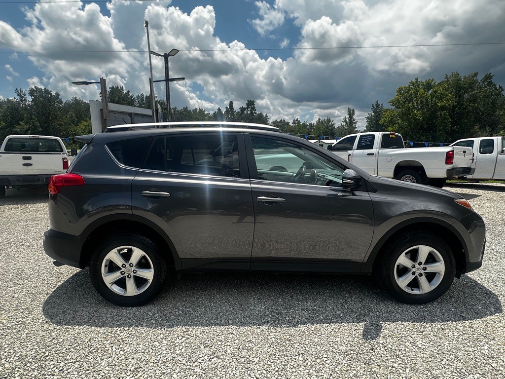 2013 Toyota Rav4 Image 8