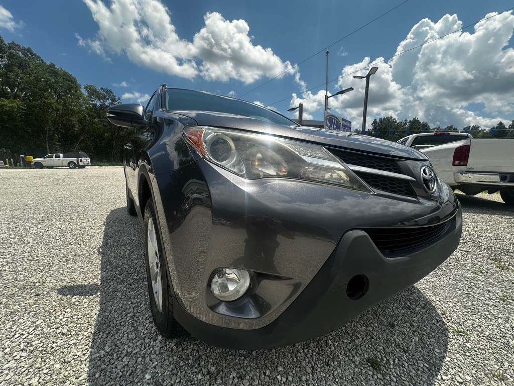 2013 Toyota Rav4 Image 13