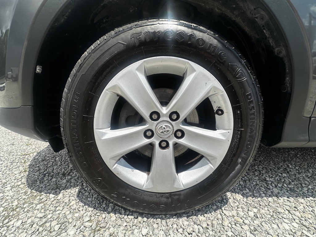 2013 Toyota Rav4 Image 16