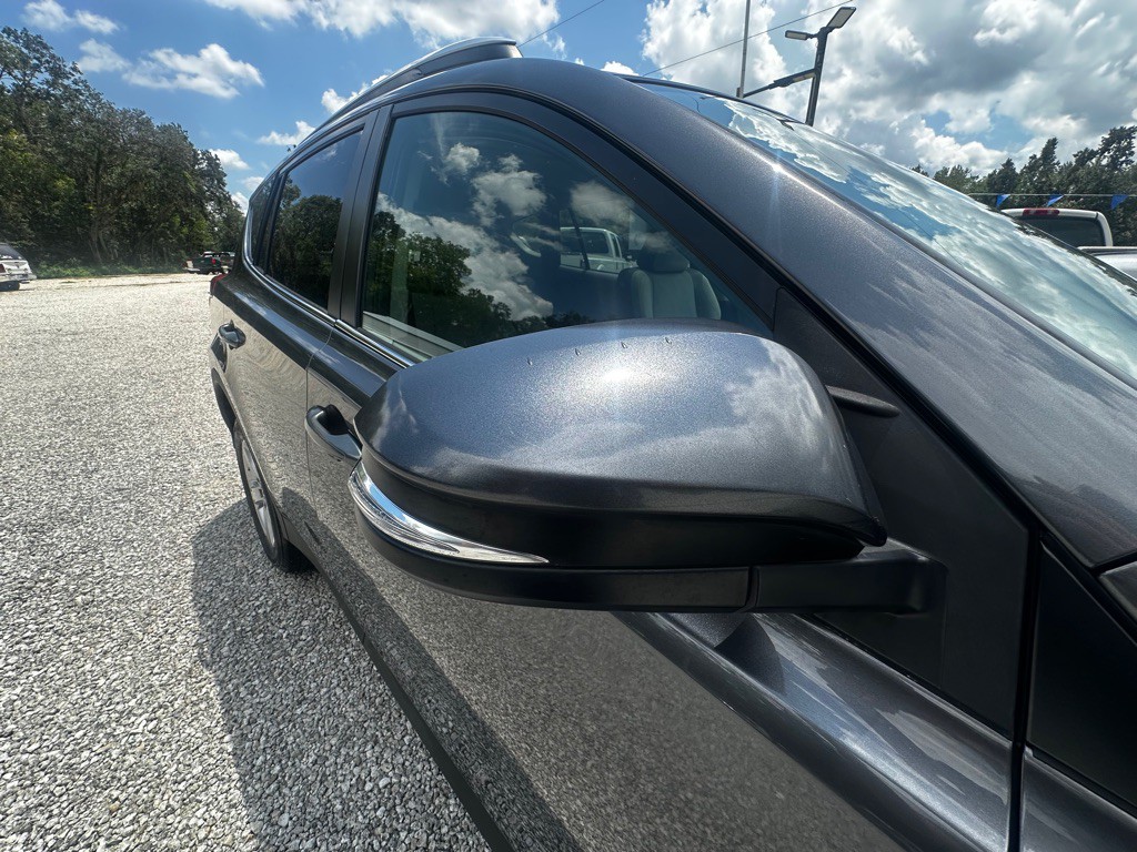 2013 Toyota Rav4 Image 21
