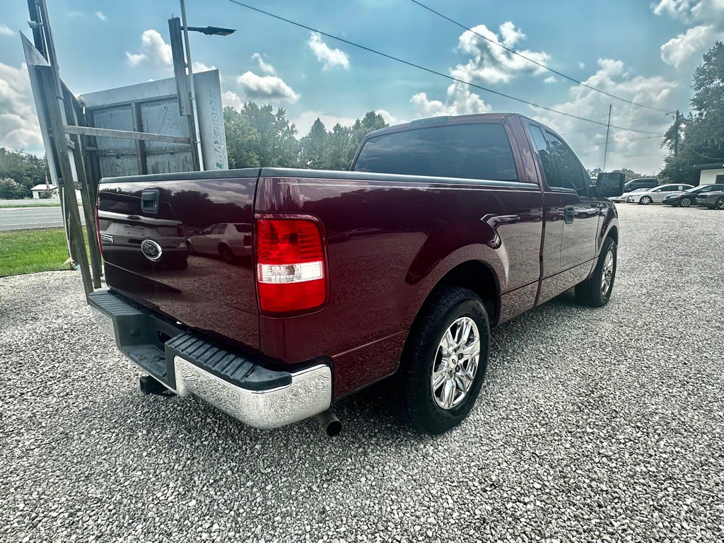 2004 Ford F-150 Image 8