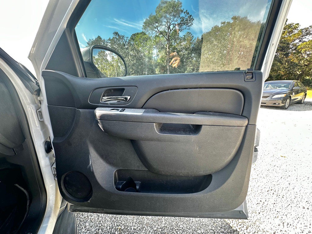 2013 Chevrolet Tahoe Image 27