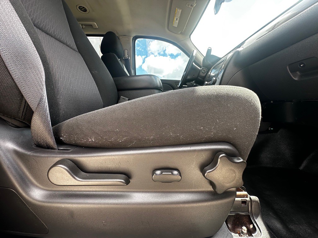 2013 Chevrolet Tahoe Image 29