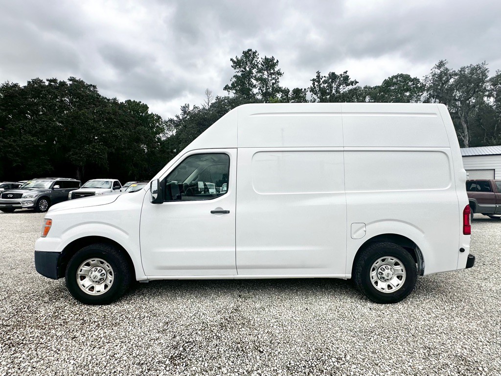 2013 Nissan NV Image 4