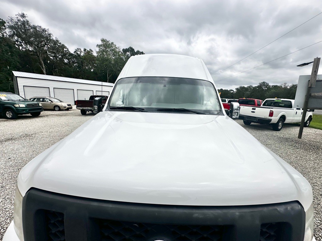 2013 Nissan NV Image 15