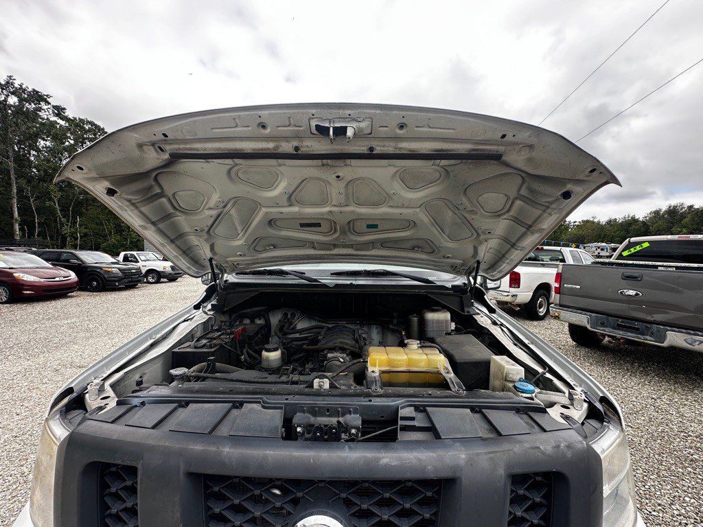 2013 Nissan NV Image 41