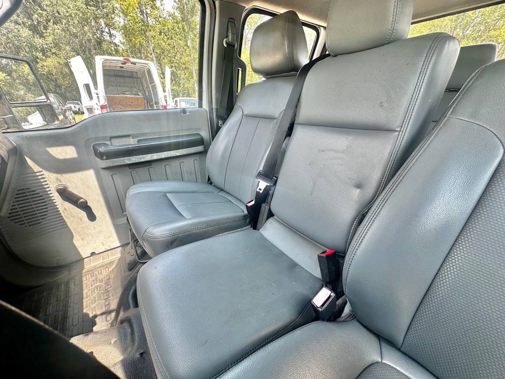 2013 Ford F-250 Image 36