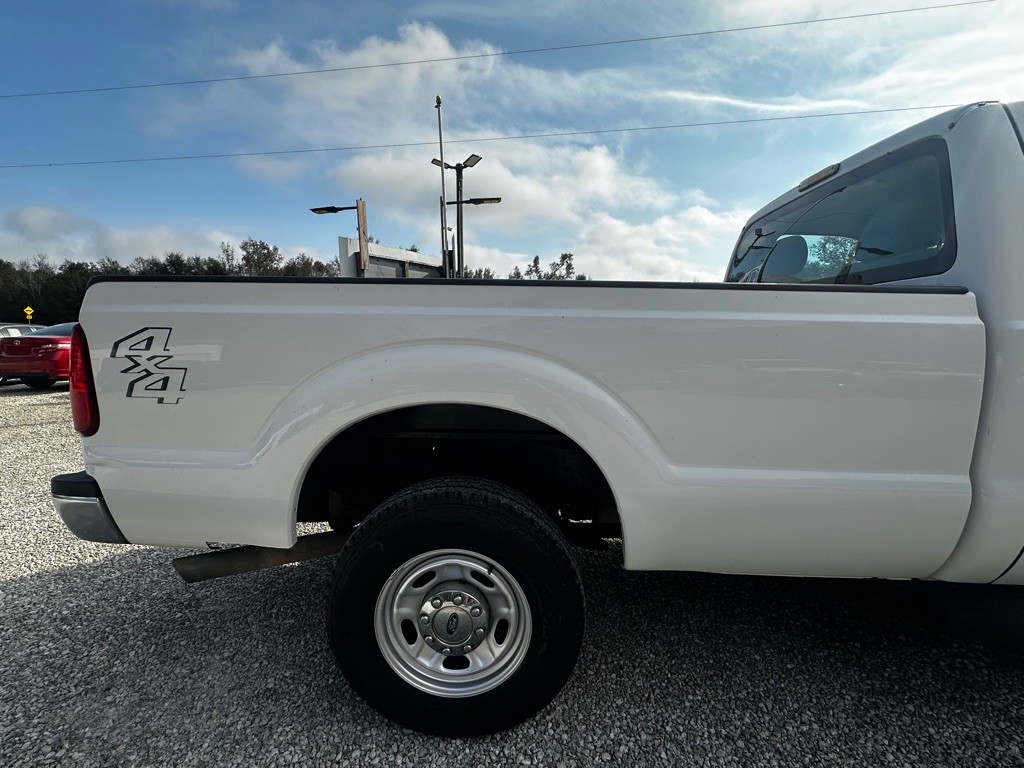 2015 Ford F-250 Image 16