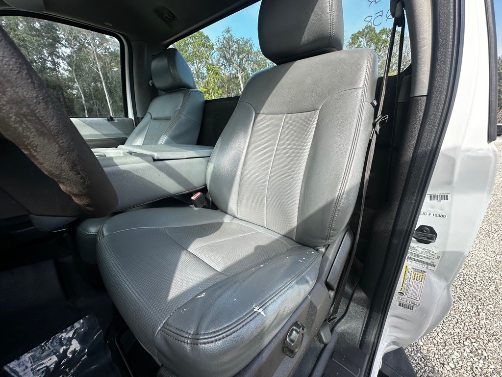 2015 Ford F-250 Image 19