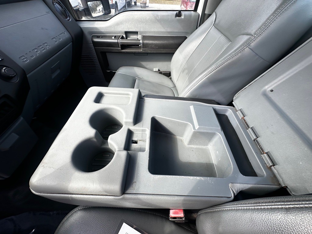 2015 Ford F-250 Image 30