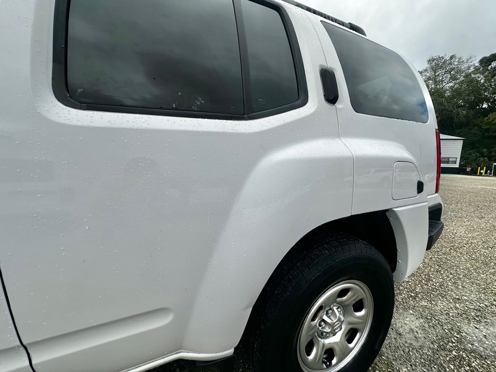 2014 Nissan Xterra Image 11